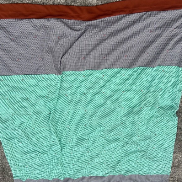 Mid Century Farmhouse Quilt - Picture 7 of 8